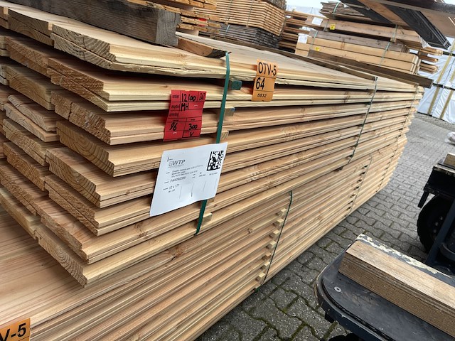 Ca. 96x douglas zweeds rabat, 26x190mm, lengte 300cm - afbeelding 2 van  3