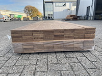 Ca. 96x guyana teak dekdelen gevingerlast, 21x120mm, lengte 400cm - afbeelding 3 van  4