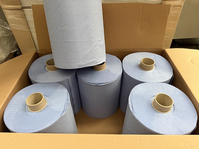 Ca. 96x handdoekrol hpg motion 100% cellulose blauw 2 laags 24 cm breed 150 meter, blauw - afbeelding 4 van  6