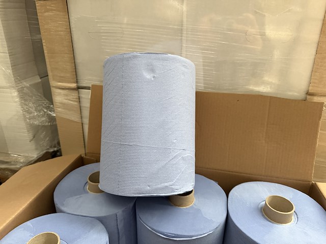 Ca. 96x handdoekrol hpg motion 100% cellulose blauw 2 laags 24 cm breed 150 meter, blauw - afbeelding 3 van  6