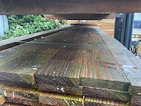 Ca. 97x douglas planken fijnbezaagd, 31x150mm, lengte 500cm - afbeelding 1 van  3