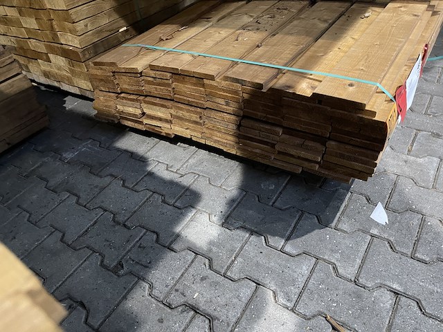 Ca. 97x thermo vuren planken geschaafd, 18x140mm, lengte 510cm - afbeelding 3 van  3