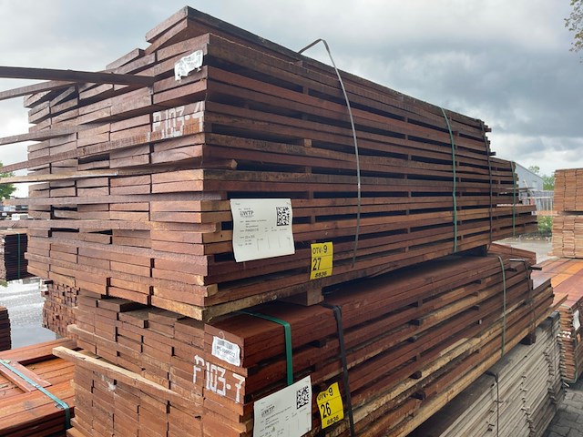 Ca. 98x angelim pedra beschoeiingsplanken, 20x200mm, lengte 31/200cm, 41/250cm, 26/300cm - afbeelding 2 van  3