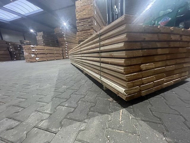 Ca. 98x douglas zweeds rabat, 26x160mm, lengte 500cm - afbeelding 2 van  4