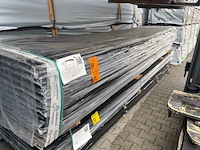 Ca. 98x grenen design profiel zwart gecoat, 21x145mm, lengte 420cm - afbeelding 2 van  3