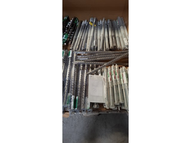 Ca. 98x hamerboor, hitachi, diverse soorten - afbeelding 3 van  11