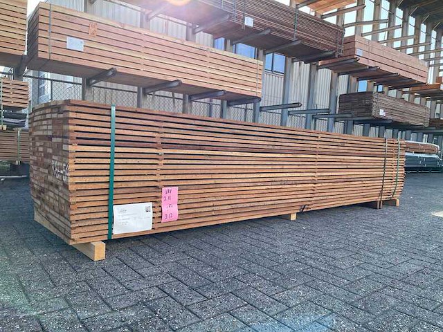 Ca. 99x guyana teak beschoeiingsplanken, 20x100mm, lengte 400cm - afbeelding 2 van  4