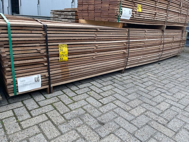 Ca. 99x guyana teak beschoeiingsplanken, 20x100mm, lengte 450cm - afbeelding 4 van  4