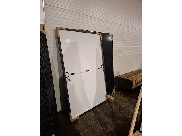 Ca. 9x diverse zonnepanelen o.a. aiko, jinko - afbeelding 7 van  9