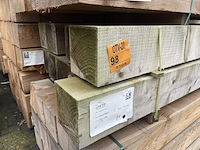 Ca. 9x douglas balken fijnbezaagd, 200x200mm, lengte 400cm - afbeelding 4 van  4
