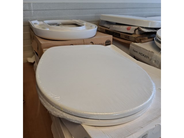 Ca. 9x toiletzitting/deksel villeroy & boch - afbeelding 3 van  9