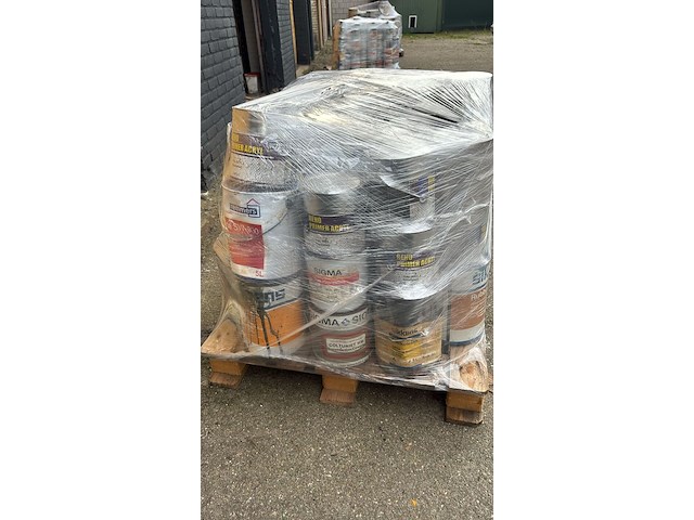 Ca.100x diverse merken aflakken sigma, wijzonol, trimetal, flexa, verschillende kleuren - afbeelding 3 van  4