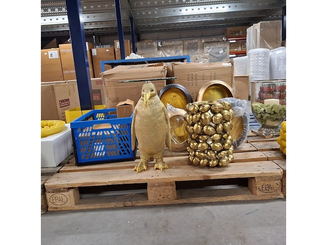 Ca.11x windlicht, 1x bijzettafel en 1x vaas des pots - afbeelding 2 van  9