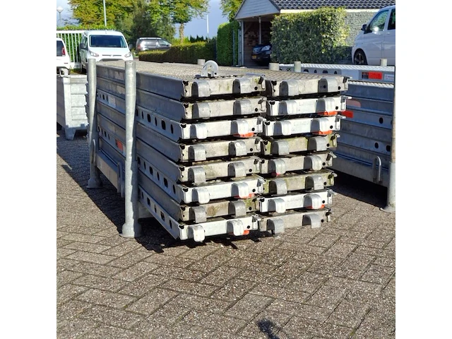 Ca.16x o-roostervloer, layher, allround | 257x32 cm, in transportbok - afbeelding 2 van  7