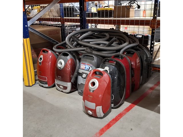 Ca.20x stofzuiger miele - afbeelding 1 van  6