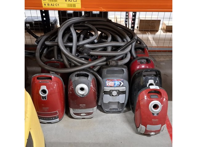 Ca.20x stofzuiger miele - afbeelding 2 van  6