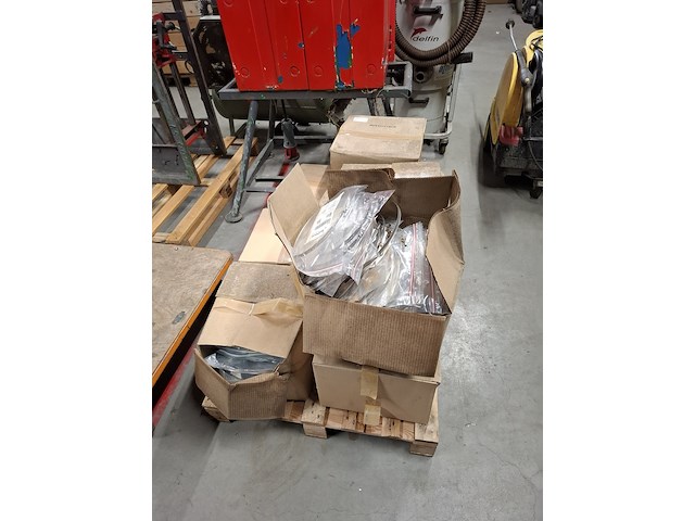 Ca.250x slangen klemmen dantherm, universeel , grijs / chroom - afbeelding 2 van  3