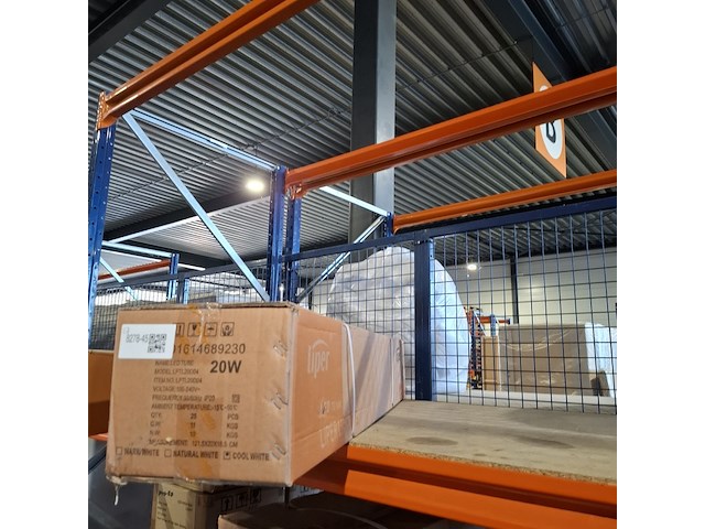 Ca.25x led batten 120cm 20w liper, wit, 2024 - afbeelding 3 van  3