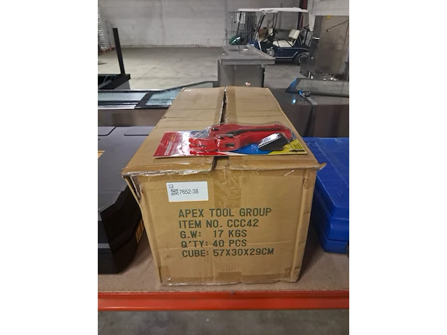 Ca.40x pvc buis knipper crescent - afbeelding 2 van  3