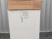 Ca.48x nieuwe jerrycans met schenktuit, rood - afbeelding 2 van  4