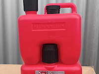 Ca.48x nieuwe jerrycans met schenktuit, rood - afbeelding 4 van  4