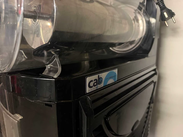 Cab skyline 3 prem - professionele slushmachine 3 reservoirs met rvs serveerwagen - afbeelding 6 van  7