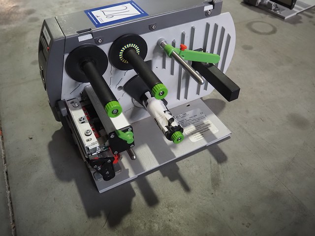 Cab - afbeelding 5 van  6