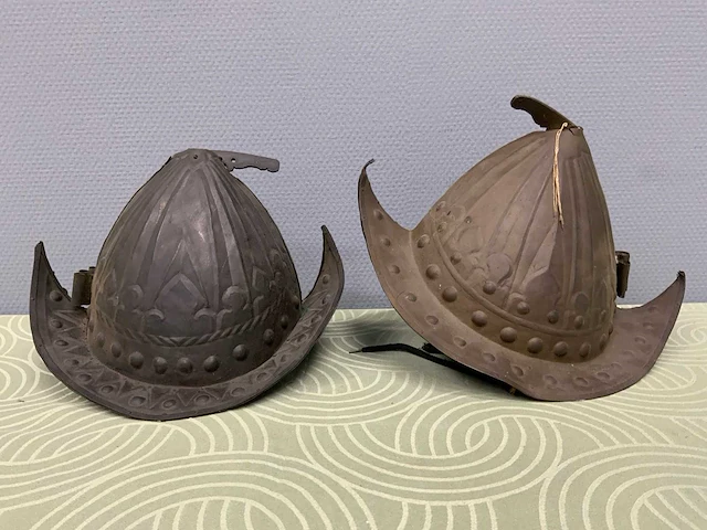Cabasset morion helm - afbeelding 15 van  15