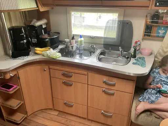 Cabby 700+ comfort edition noorse caravan “accupakket” - afbeelding 7 van  32