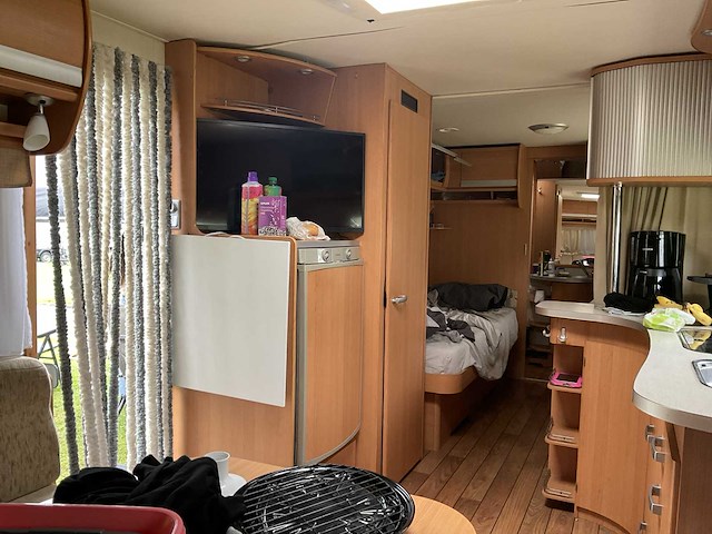Cabby 700+ comfort edition noorse caravan “accupakket” - afbeelding 16 van  32
