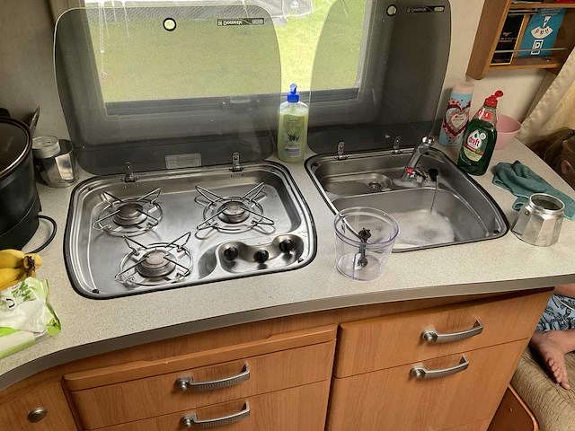 Cabby 700+ comfort edition noorse caravan “accupakket” - afbeelding 18 van  32