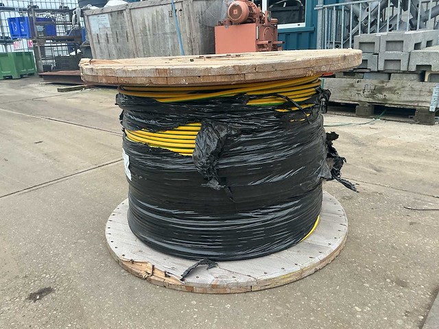 Cable partners h07v-r 70mm2 aardekabel (36x) - afbeelding 1 van  16