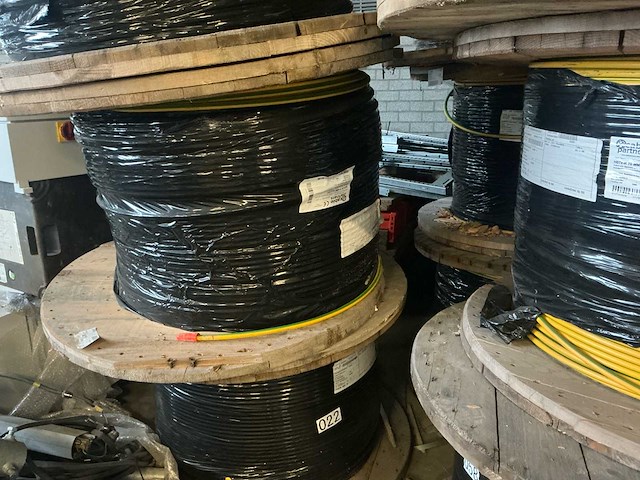 Cable partners h07v-r 70mm2 aardekabel (36x) - afbeelding 16 van  16