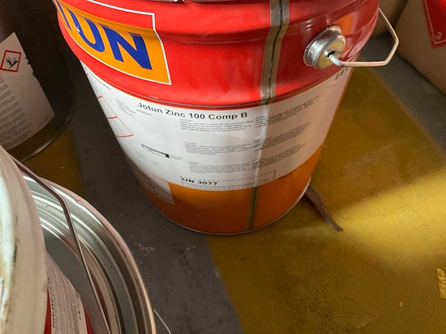 Cabothane partij industriële verf - afbeelding 4 van  8