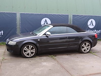 Cabriolet audi a4 benzine 221pk 2003 (marge)
