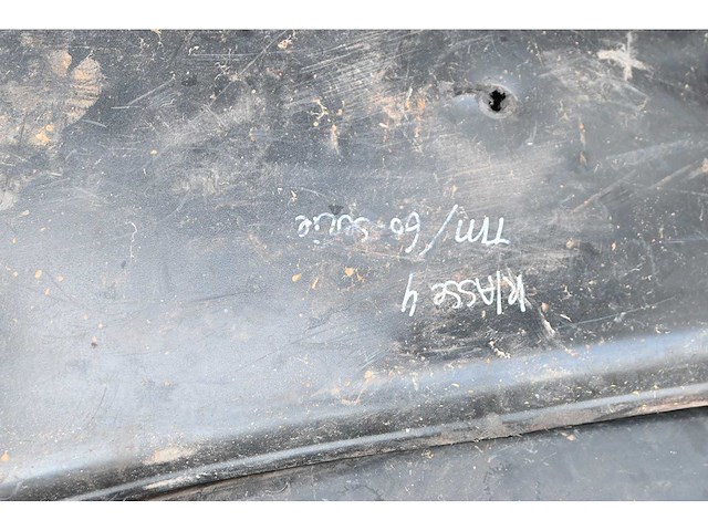 Cac - fbv 882 20”- zeecontainer met complete inhoud werkplaats container met tractor onderdelen - afbeelding 17 van  40