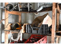 Cac - fbv 882 20”- zeecontainer met complete inhoud werkplaats container met tractor onderdelen - afbeelding 34 van  40