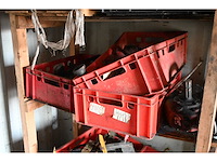 Cac - fbv 882 20”- zeecontainer met complete inhoud werkplaats container met tractor onderdelen - afbeelding 36 van  40