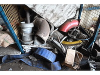 Cac - fbv 882 20”- zeecontainer met complete inhoud werkplaats container met tractor onderdelen - afbeelding 5 van  40