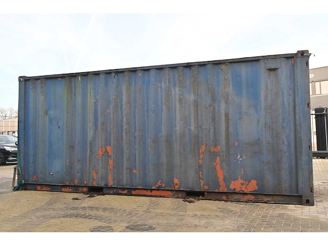 Cac - fbv 882 20”- zeecontainer met complete inhoud werkplaats container met tractor onderdelen - afbeelding 30 van  40