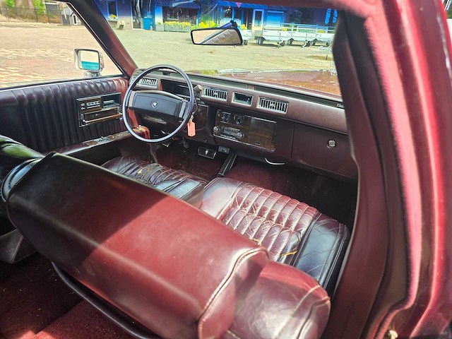 Cadillac - 1977 - seville - 5.7 - 45-zu-64 - afbeelding 3 van  14
