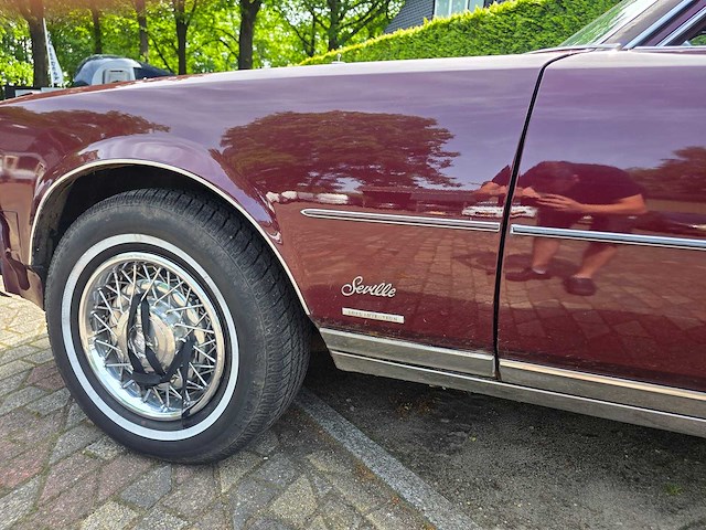 Cadillac - 1977 - seville - 5.7 - 45-zu-64 - afbeelding 8 van  14