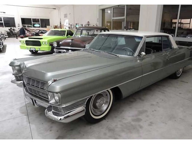 Cadillac - coupe deville - oldtimer - afbeelding 14 van  17