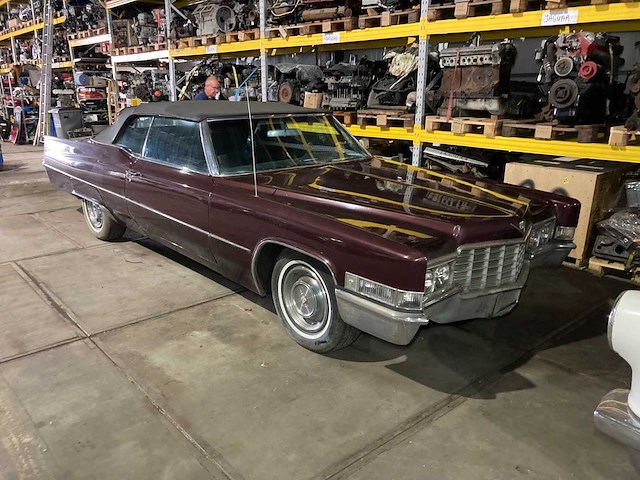 Cadillac - de ville - oldtimer - afbeelding 16 van  40