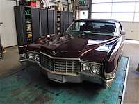 Cadillac - de ville - oldtimer - afbeelding 18 van  40