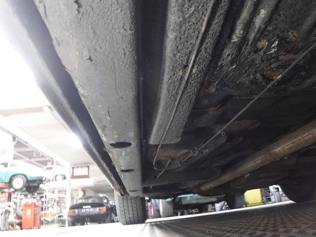 Cadillac - de ville - oldtimer - afbeelding 26 van  40