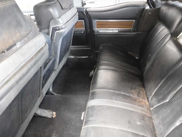 Cadillac - de ville - oldtimer - afbeelding 28 van  40