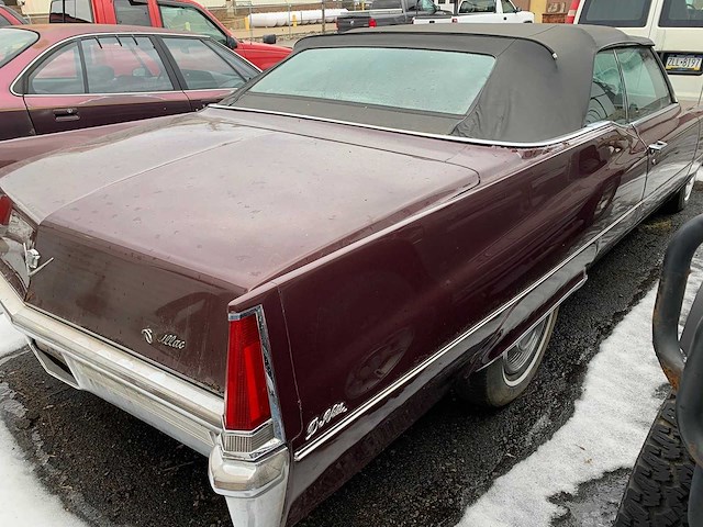 Cadillac - de ville - oldtimer - afbeelding 23 van  40