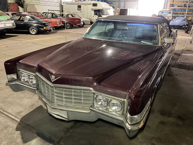 Cadillac - de ville - oldtimer - afbeelding 37 van  40