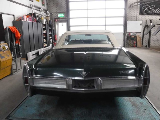 Cadillac - devillle - oldtimer - afbeelding 4 van  79